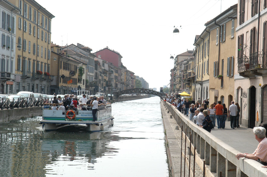 navigazione-sul-naviglio-grande1