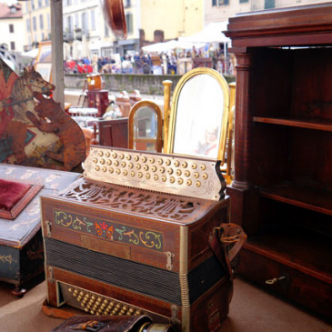 Mercatone dell’Antiquariato, domenica 27 marzo 2022